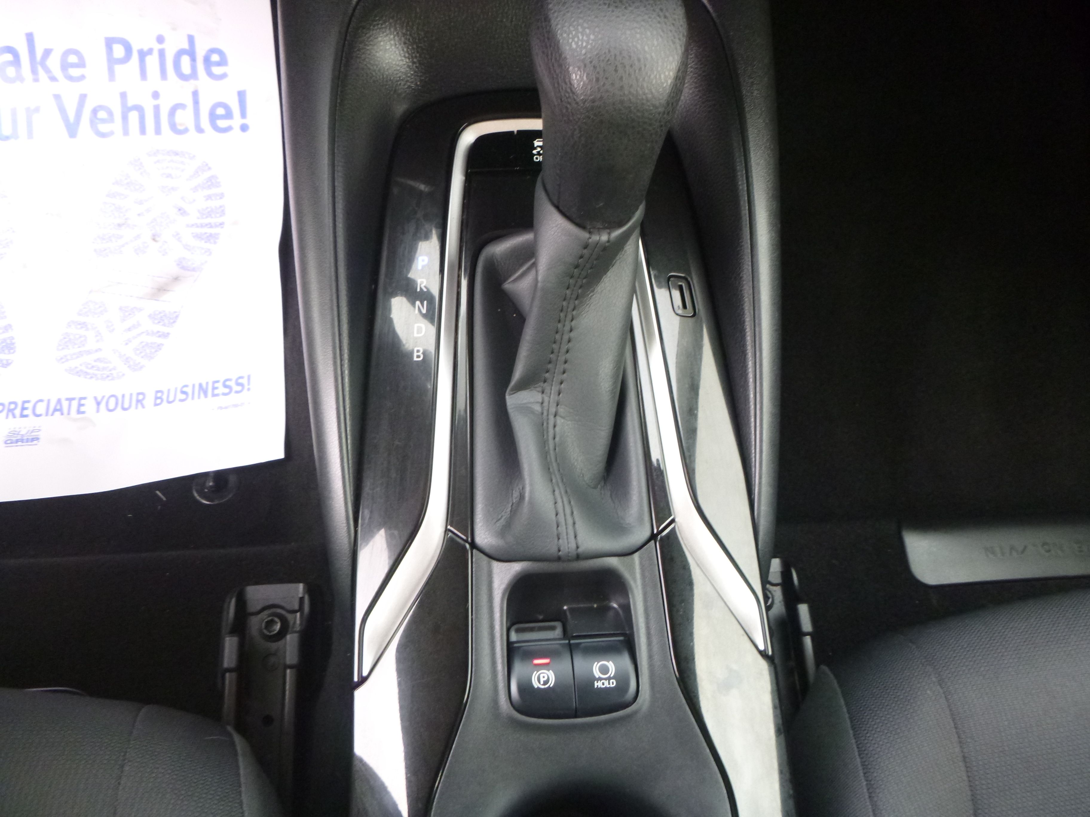 Used 2022 Toyota Corolla LE Sedan FWD image 20