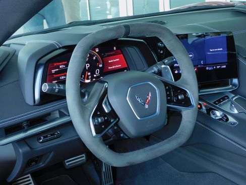 Used 2022 Chevrolet Corvette Stingray Preferred Cpe w/ 2LT RWD image 24