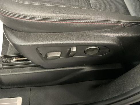 Used 2024 Chevrolet Suburban RST image 15