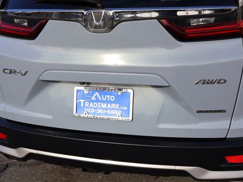 Used 2020 Honda CR-V Touring image 11