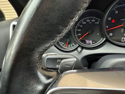 Used 2017 Porsche Cayenne image 20