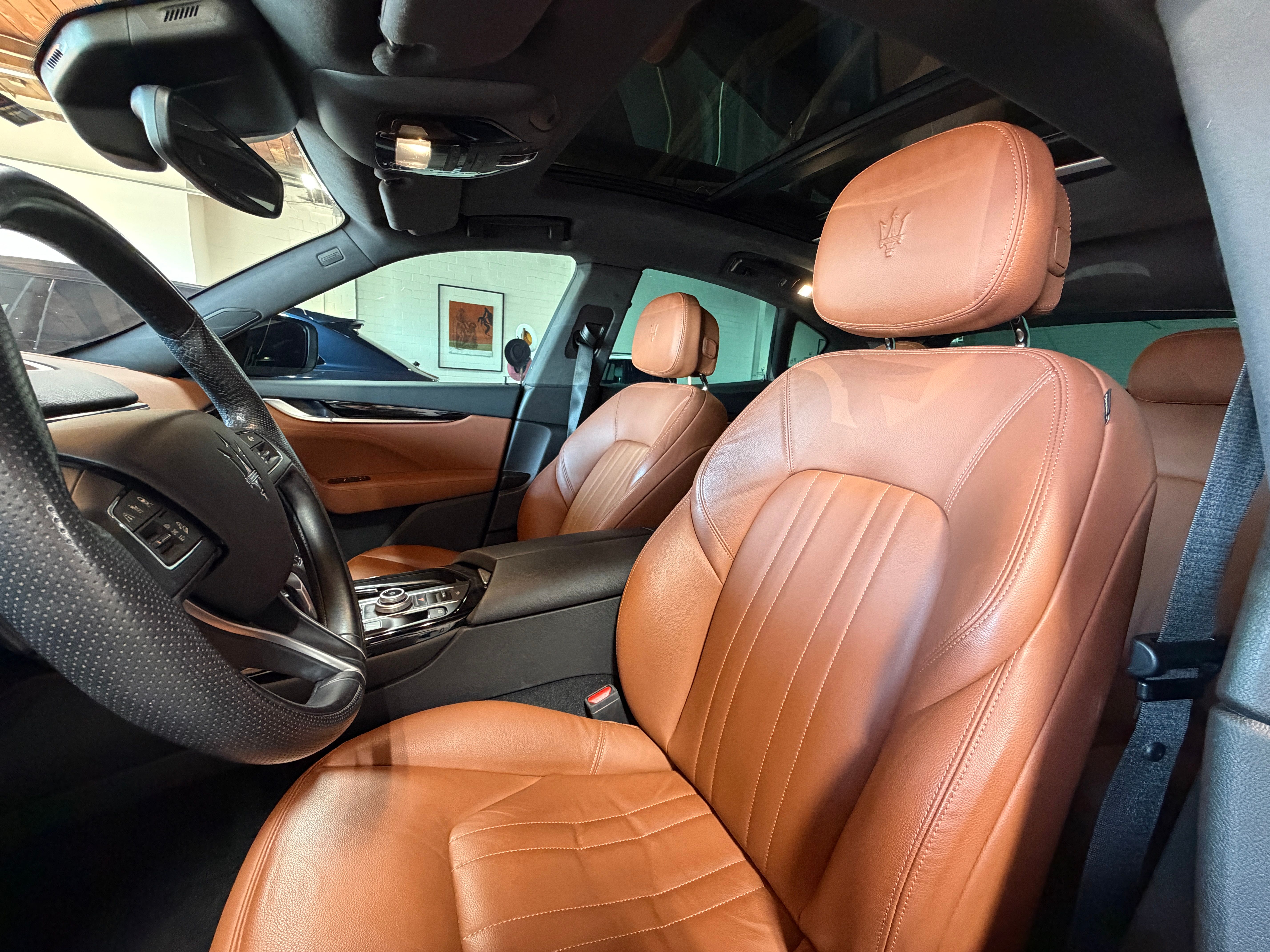 Used 2022 Maserati Levante GT AWD/4WD image 2