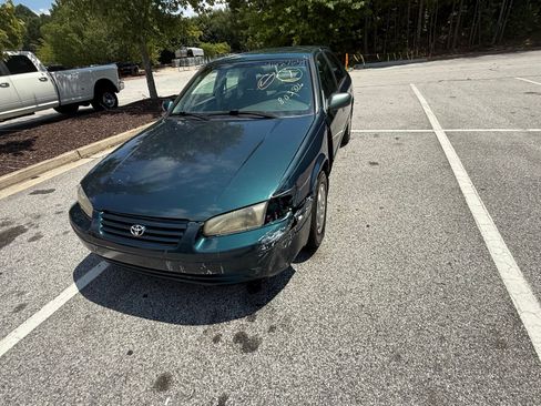 Used 1997 Toyota Camry image 11
