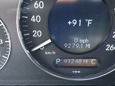 Used 2006 Mercedes-Benz E 350 image 11