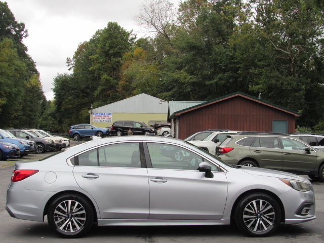 Used 2018 Subaru Legacy 2.5i Premium AWD/4WD image 11