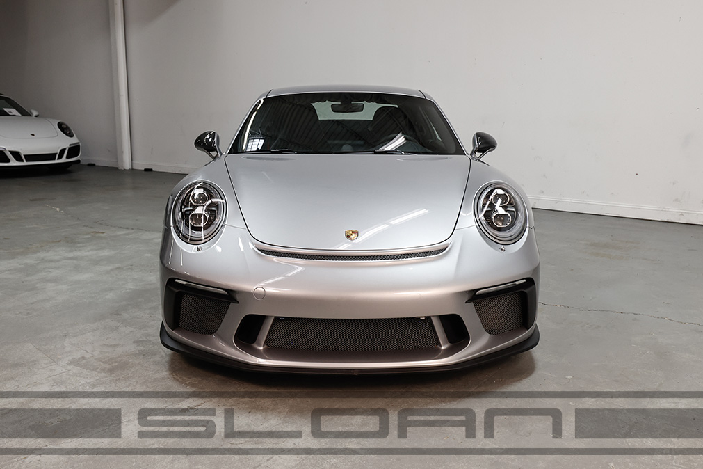 Used 2018 Porsche 911 GT3 Touring RWD image 5