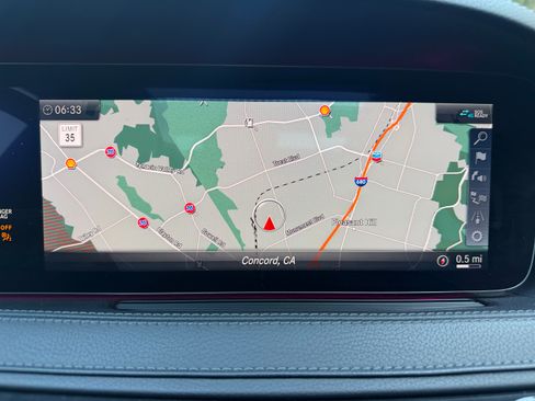 Used 2019 Mercedes-Benz S 560 Sedan image 16