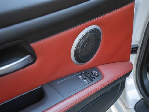 Used 2013 BMW M3 Coupe RWD image 46