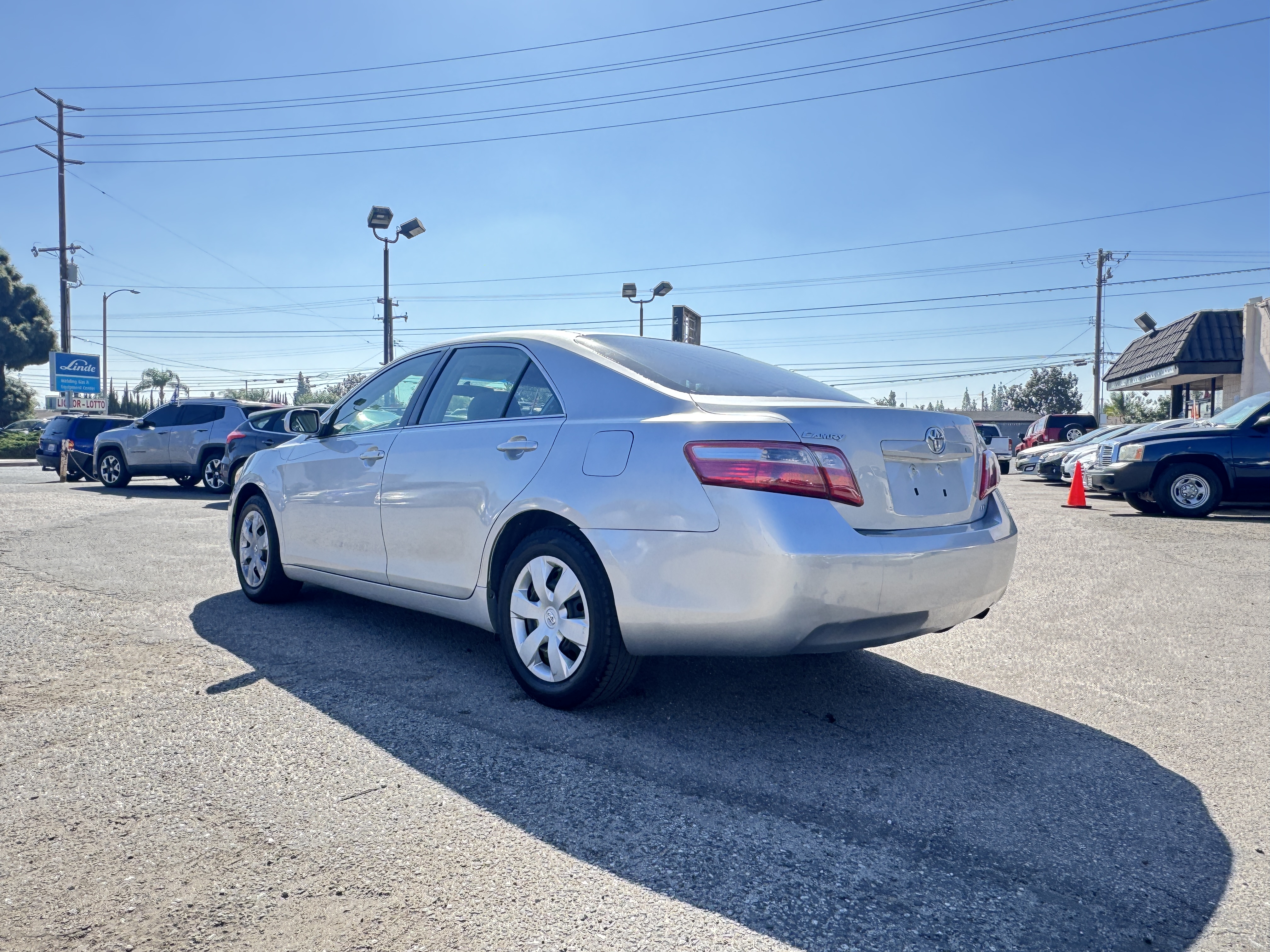 Used 2007 Toyota Camry LE FWD image 5