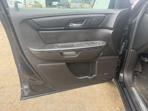 Used 2014 GMC Acadia SL image 8