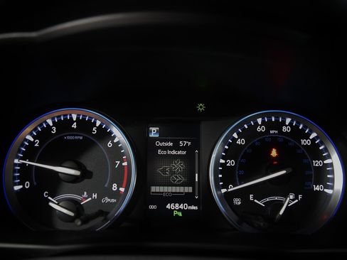 Used 2018 Toyota Highlander Limited image 26