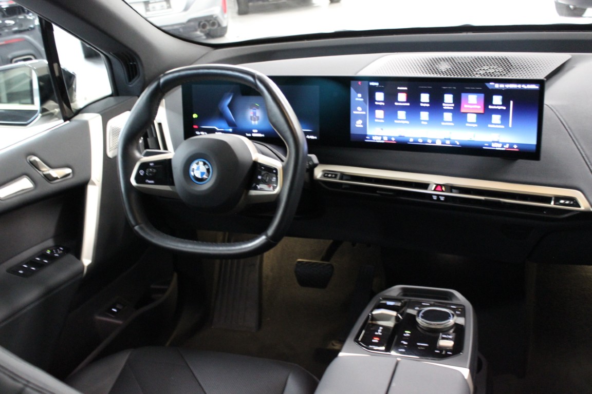 Used 2024 BMW iX M60 AWD/4WD image 37