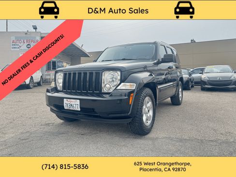 Used 2012 Jeep Liberty Sport image 1
