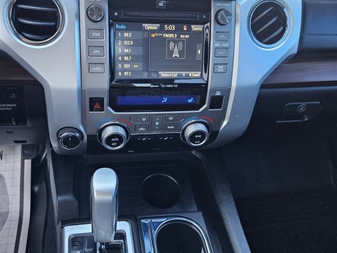 Used 2019 Toyota Tundra Limited image 12
