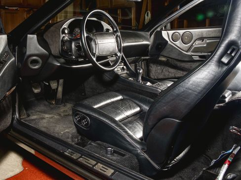 Used 1991 Porsche 928 GT image 28