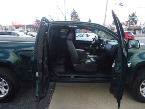 Used 2015 Chevrolet Colorado LT image 6