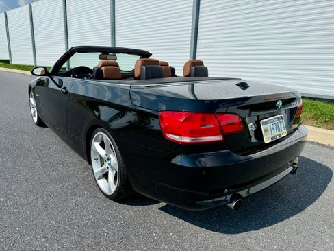 Used 2009 BMW 335i Convertible RWD image 3
