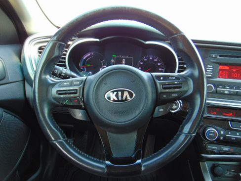 Used 2015 Kia Optima LX image 14