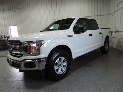 Used 2018 Ford F150 XLT image 3