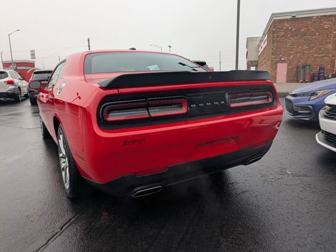 Used 2023 Dodge Challenger GT image 5