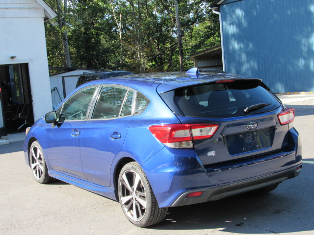 Used 2017 Subaru Impreza 2.0i Sport Hatchback AWD/4WD image 7