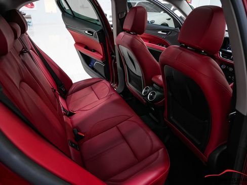 Used 2020 Alfa Romeo Stelvio Sport image 46