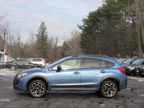 Used 2014 Subaru XV Crosstrek 2.0i Premium image 4