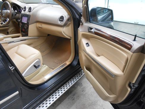 Used 2011 Mercedes-Benz ML 350 image 11