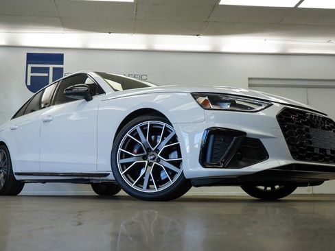 Used 2023 Audi S4 Premium Plus image 3