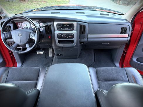 Used 2005 Dodge Ram SRT-10 SRT-10 image 22