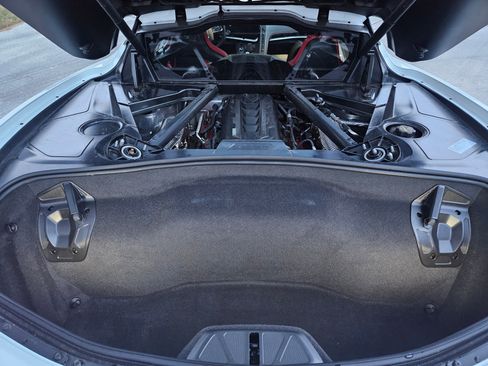 Used 2025 Chevrolet Corvette w/1LT image 28