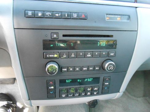 Used 2007 Buick LaCrosse CX FWD image 30