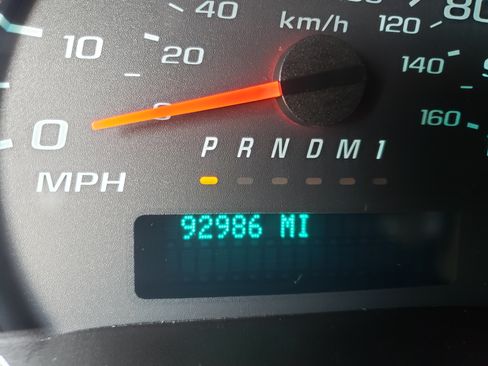 Used 2024 GMC Savana 2500 image 14