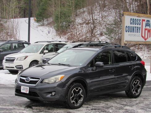 Used 2015 Subaru XV Crosstrek 2.0i Limited image 2