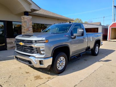 Used 2024 Chevrolet Silverado 2500 LT