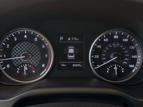Used 2020 Hyundai Elantra Sedan FWD image 10