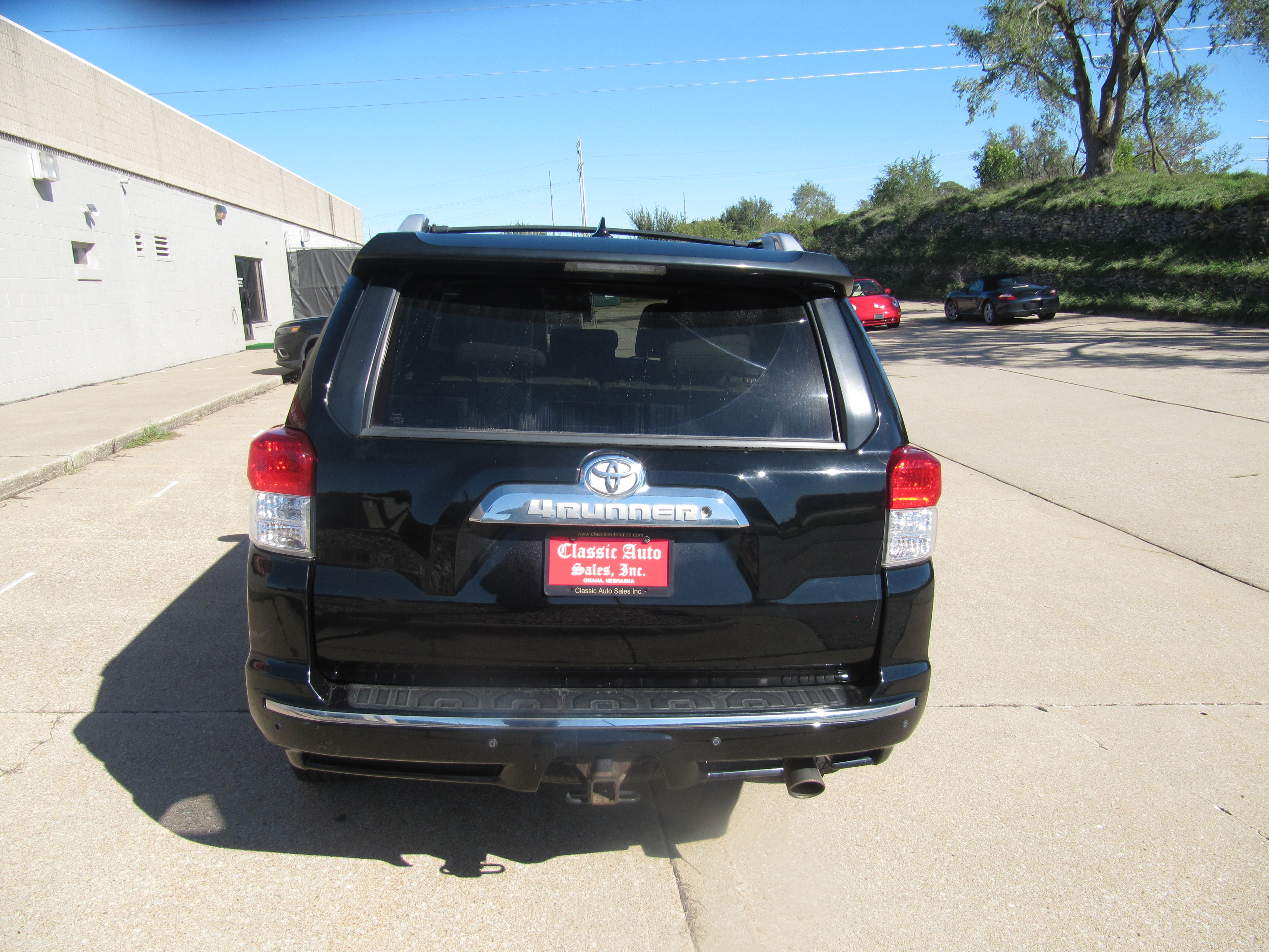 Used 2011 Toyota 4Runner 4WD image 7