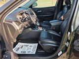 Used 2014 Jeep Cherokee Trailhawk image 5