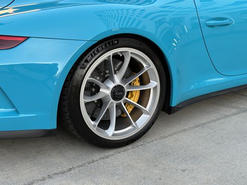 Used 2018 Porsche 911 GT3 image 22