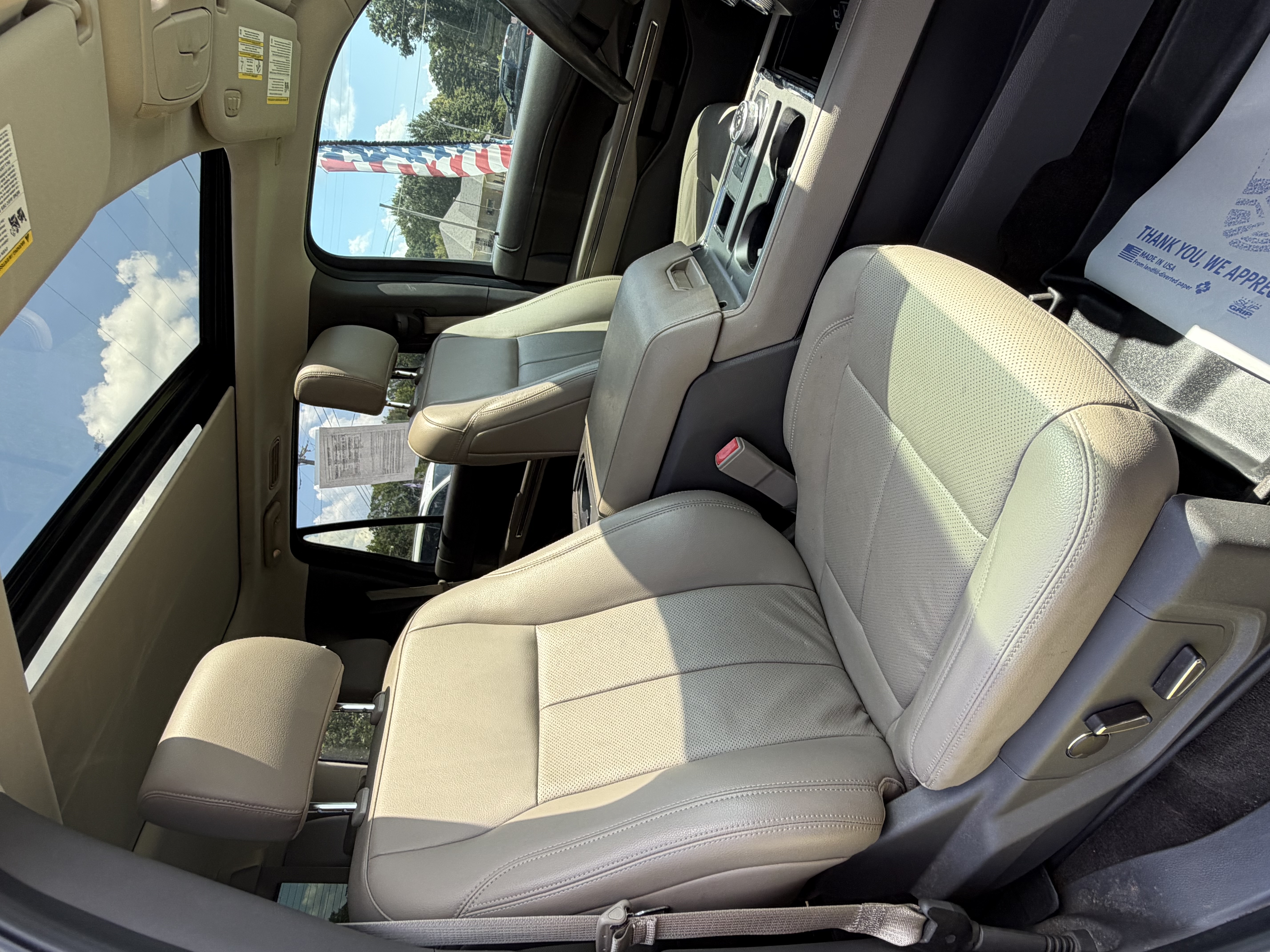 Used 2019 Ford Expedition 2WD XLT image 10