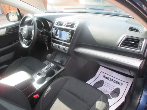 Used 2019 Subaru Legacy 2.5i Premium image 4