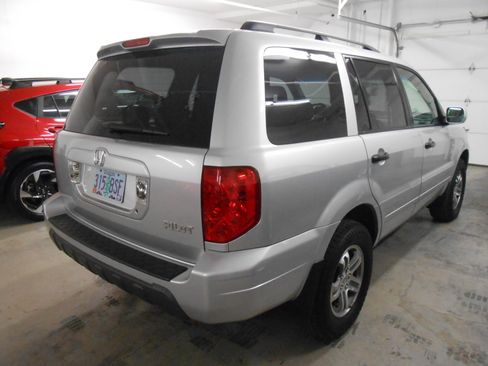 Used 2005 Honda Pilot 4WD EX-L image 4