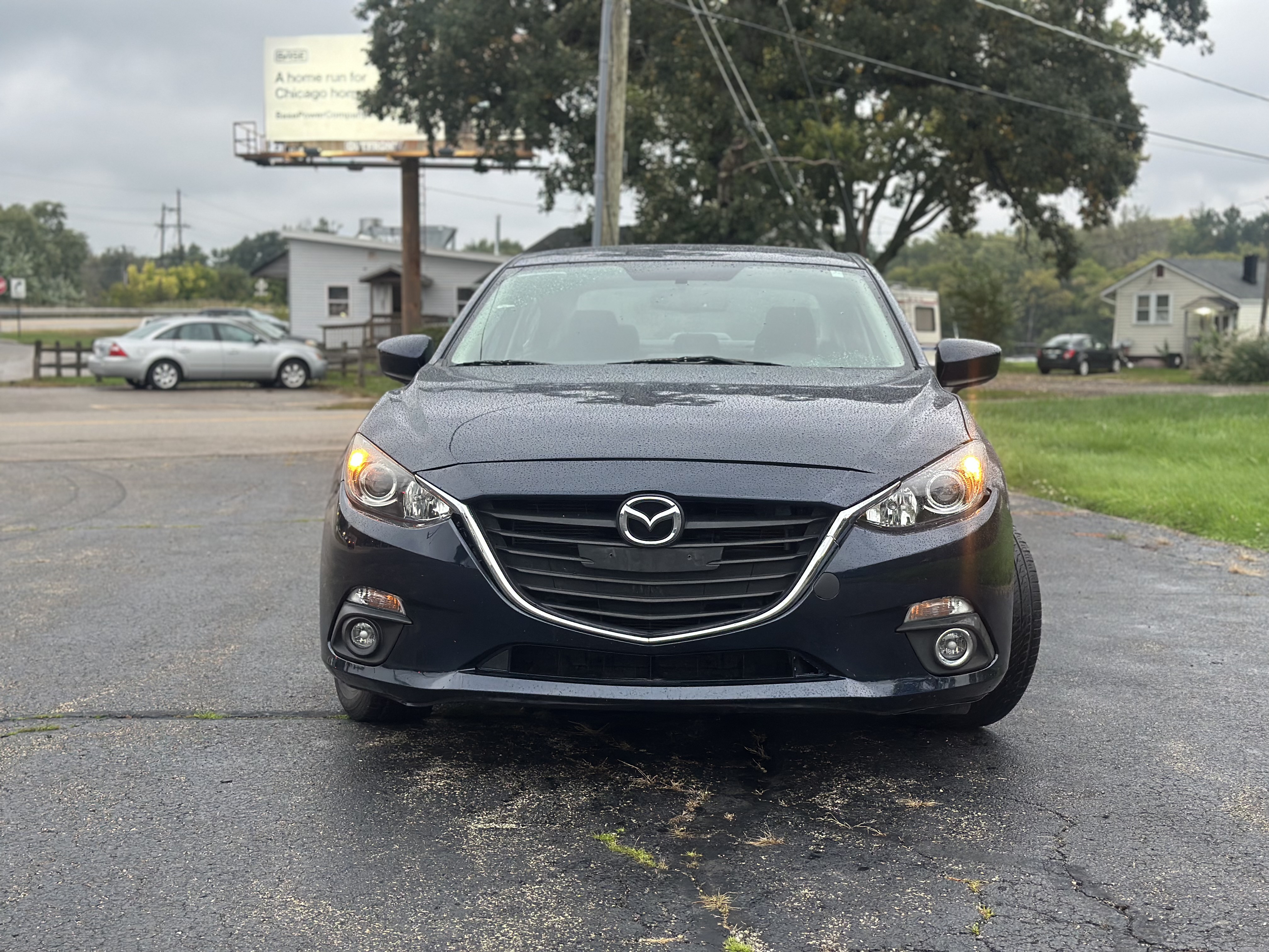 Used 2015 MAZDA MAZDA3 i Touring Sedan FWD image 2