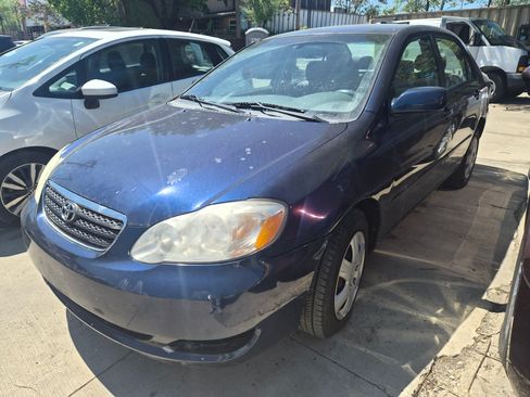 Used 2006 Toyota Corolla LE FWD image 1