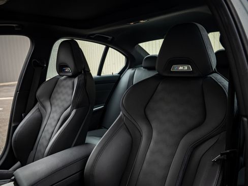 Used 2023 BMW M3 Base image 24