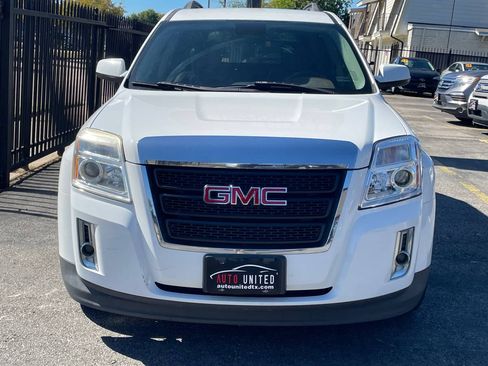 Used 2015 GMC Terrain SLT image 8
