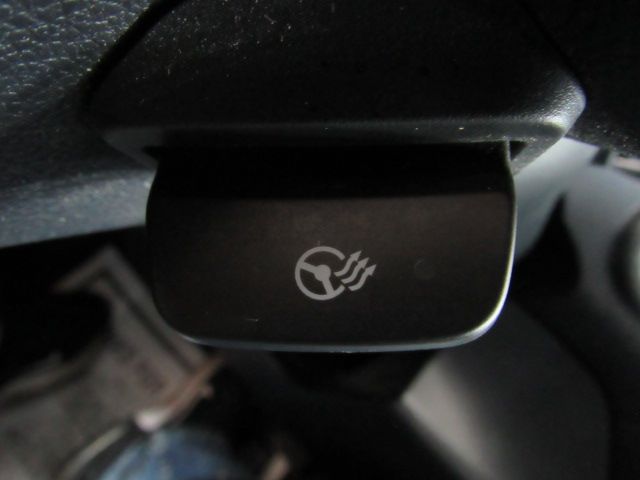 Used 2017 Subaru Outback 2.5i Touring AWD/4WD image 27