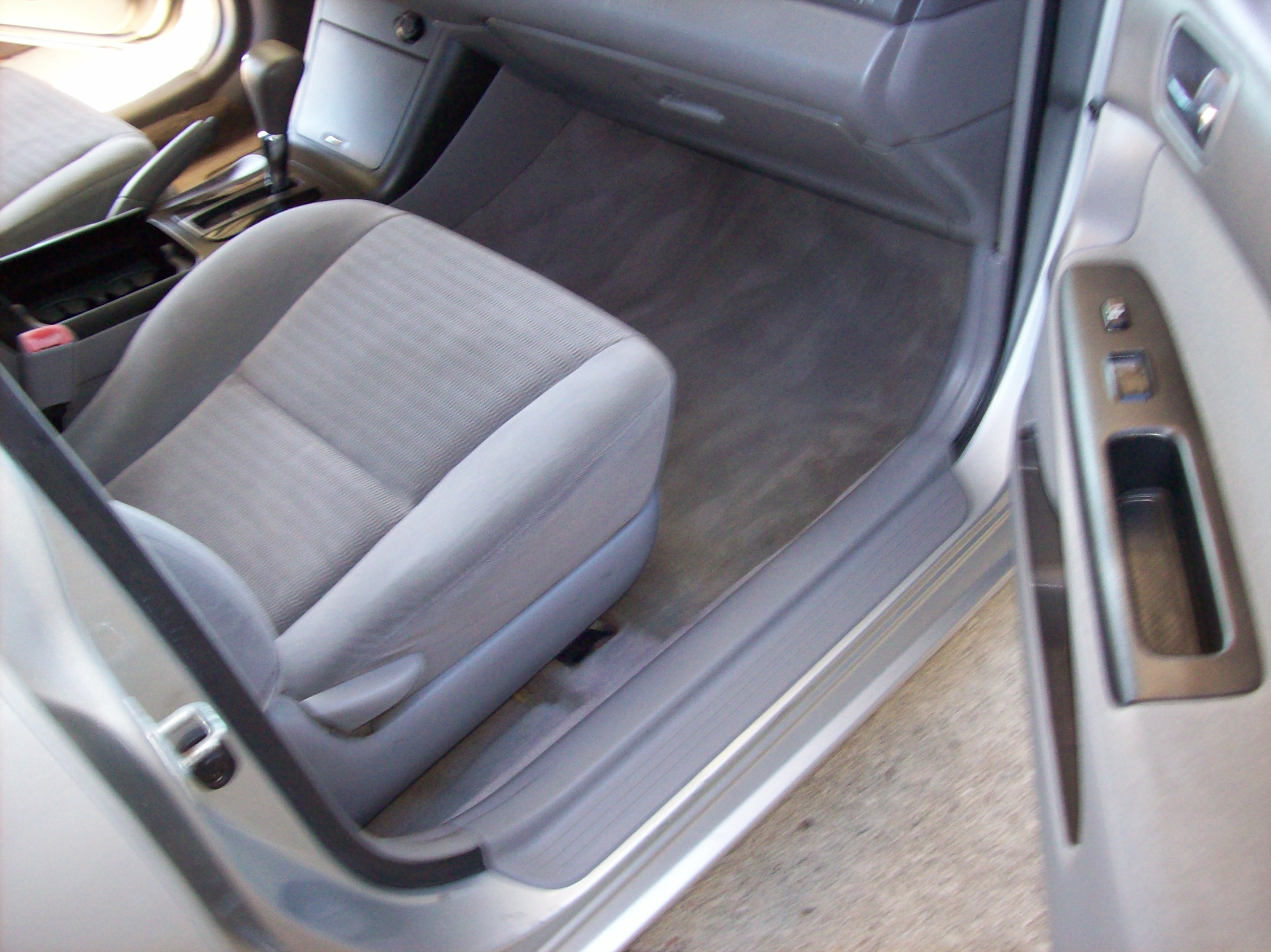 Used 2006 Toyota Camry LE Sedan 4D FWD image 15