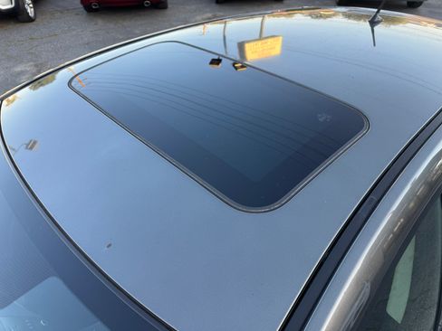 Used 2012 MAZDA MAZDA3 i Touring image 26