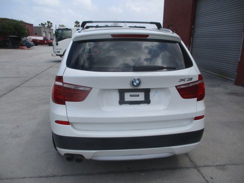 Used 2014 BMW X3 xDrive28i image 4